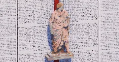 Roman Toga Statue — Minecraft Build by TheBibleOfBuilding (2)