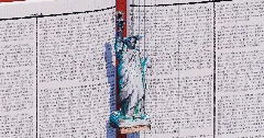 Statue of Liberty — Minecraft Build by TheBibleOfBuilding (2)