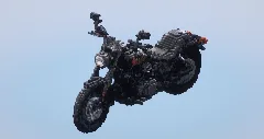 Motorcycle — Minecraft Build by LeonisBuilds (1)